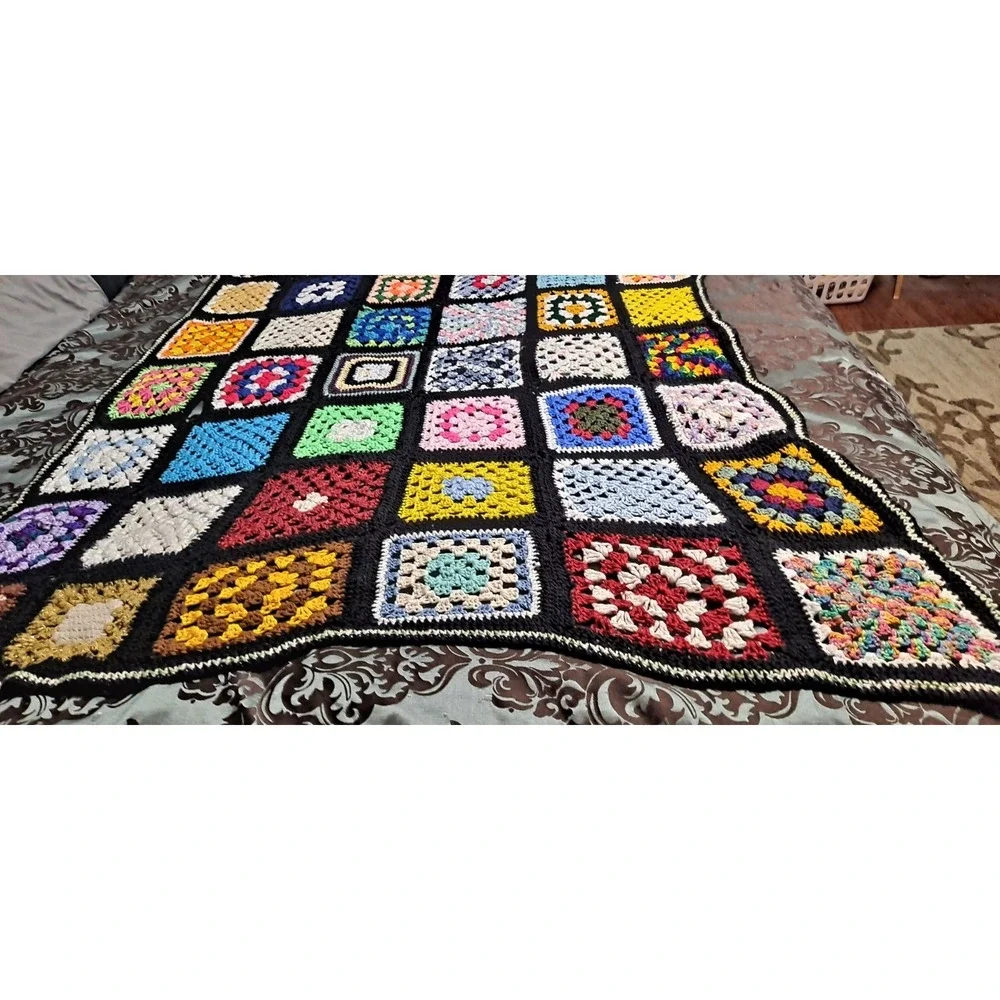 Vintage Handmade Granny Square Black Crochet Afghan 47